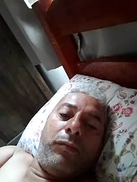 Snapshot of gordonunes chatting on 26, 5, 2026 gordonunes online show from 26, 5, 2026