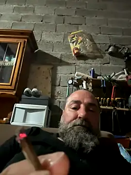 Snapshot of ros217 chatting on 23, 9, 2025 ros217 online show from 23, 9, 2025