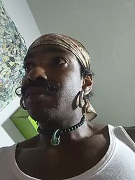 Snapshot of Siriss_boyrag chatting on 2, 7, 2026 Siriss boyrag online show from 2, 7, 2026