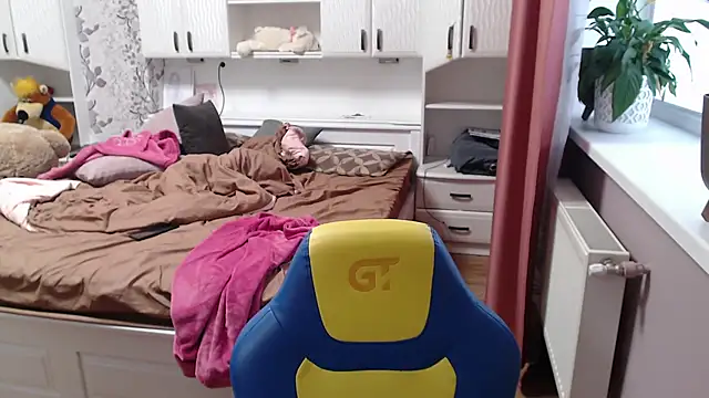 Snapshot of 69SexySecret69 chatting on 19, 2, 2025 69SexySecret69 online show from 19, 2, 2025