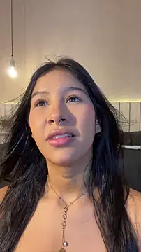 Snapshot of Aida_moreno chatting on 4, 5, 2026 Aida moreno online show from 4, 5, 2026