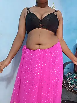 Snapshot of Sadika- chatting on 29, 7, 2026 Sadika- online show from 29, 7, 2026