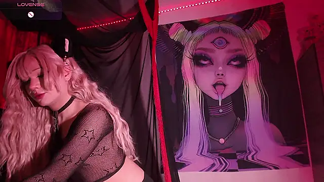 Poison luna online show from 8, 1, 2026