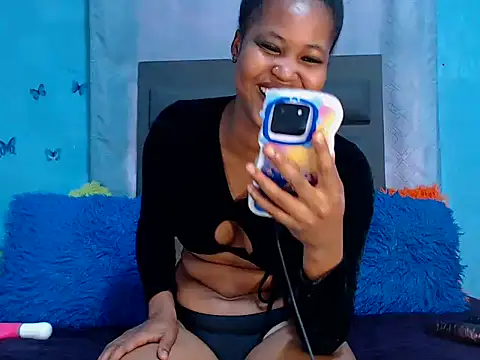 Snapshot of DarkDivva24 chatting on 20, 9, 2025 DarkDivva24 online show from 20, 9, 2025