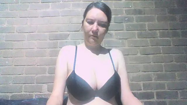 EksJouneMwah online show from 28, 11, 2025