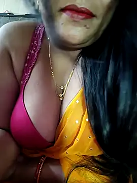 Snapshot of sneha_rose chatting on 9, 10, 2025 sneha rose online show from 9, 10, 2025