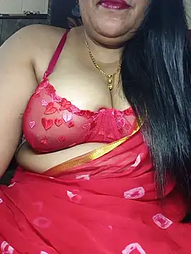 Snapshot of sneha_rose chatting on 18, 7, 2026 sneha rose online show from 18, 7, 2026