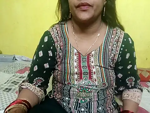 Snapshot of Sexyranibhabhi chatting on 11, 10, 2025 Sexyranibhabhi online show from 11, 10, 2025