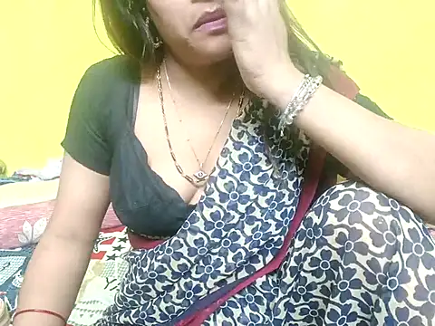 Snapshot of Sexyranibhabhi chatting on 23, 12, 2025 Sexyranibhabhi online show from 23, 12, 2025