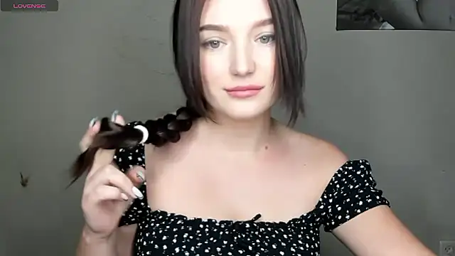 Snapshot of EvaaMillerr99 chatting on 6, 12, 2024 EvaaMillerr99 online show from 6, 12, 2024