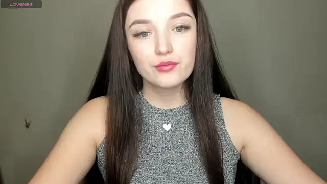 Snapshot of EvaaMillerr99 chatting on 25, 1, 2025 EvaaMillerr99 online show from 25, 1, 2025