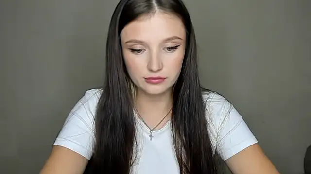 Snapshot of EvaaMillerr99 chatting on 23, 9, 2025 EvaaMillerr99 online show from 23, 9, 2025