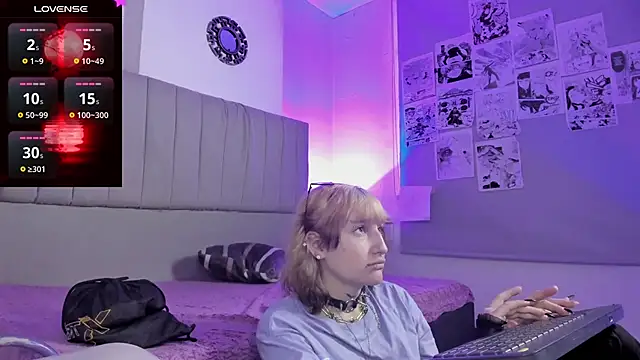 SukiFuyu  online show from 20, 12, 2024