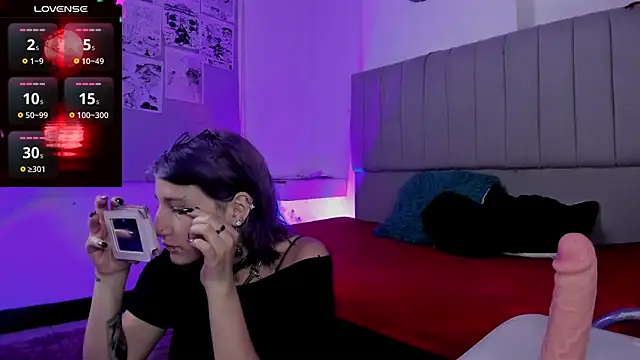 SukiFuyu  online show from 24, 1, 2025