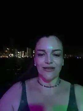 Taniabonet online show from 4, 3, 2025