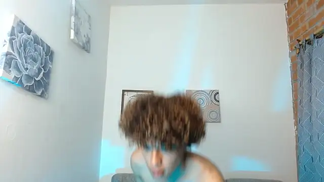 Snapshot of nickolas_moon chatting on 14, 1, 2025 nickolas moon online show from 14, 1, 2025