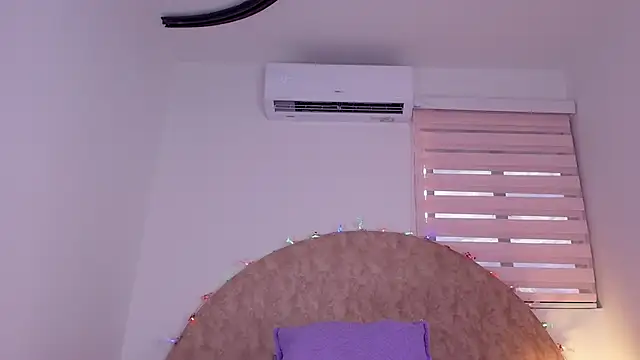 anisha x online show from 2, 12, 2025