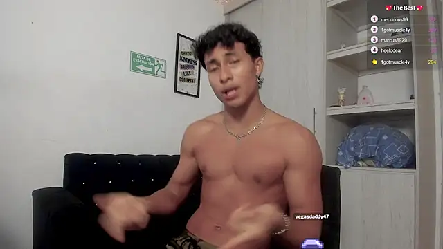 Snapshot of _diegsz_ chatting on 12, 2, 2025 diegsz online show from 12, 2, 2025