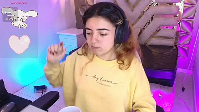 meraki fraise online show from 16, 11, 2025