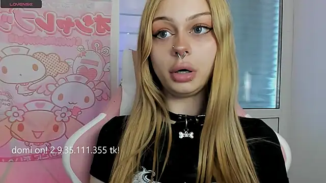 Snapshot of shy_melony chatting on 7, 5, 2026 shy melony online show from 7, 5, 2026