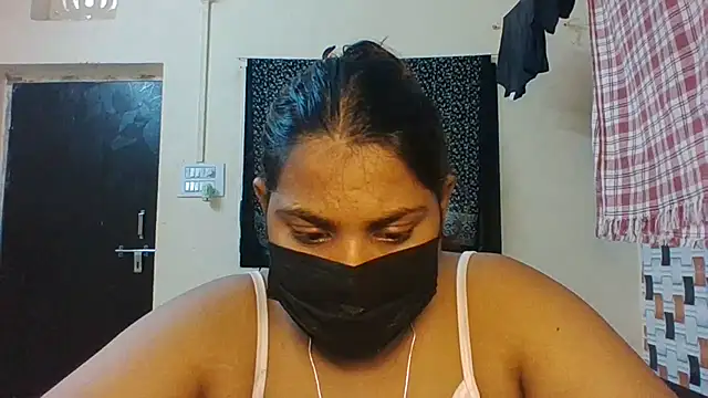 Snapshot of Hotmilfxox chatting on 12, 7, 2026 Hotmilfxox online show from 12, 7, 2026