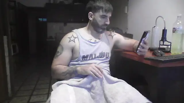 ozzypsico13 online show from 2, 11, 2025