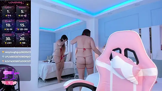 Snapshot of dulce_santamaria chatting on 24, 12, 2024 dulce santamaria online show from 24, 12, 2024