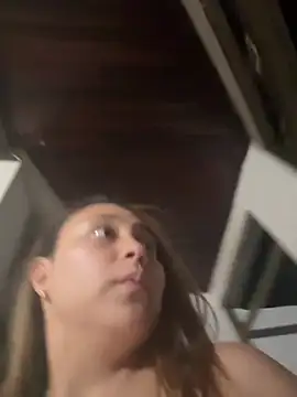 Snapshot of dulce_santamaria chatting on 11, 3, 2025 dulce santamaria online show from 11, 3, 2025