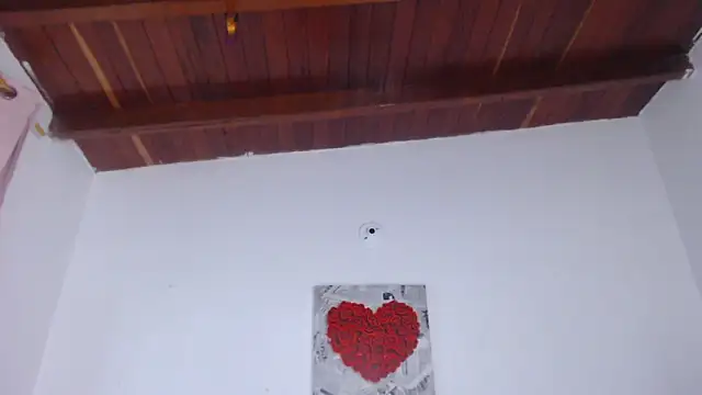 Snapshot of Amara_Red chatting on 6, 1, 2026 Amara Red online show from 6, 1, 2026