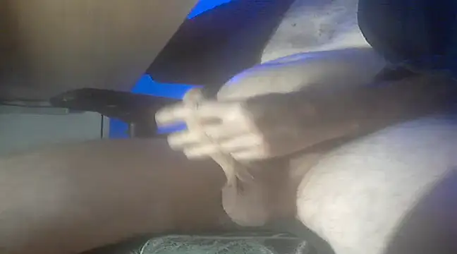 Snapshot of fanfancoquinFR chatting on 10, 1, 2025 fanfancoquinFR online show from 10, 1, 2025