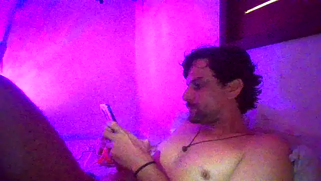 couplemilk online show from 12, 4, 2026