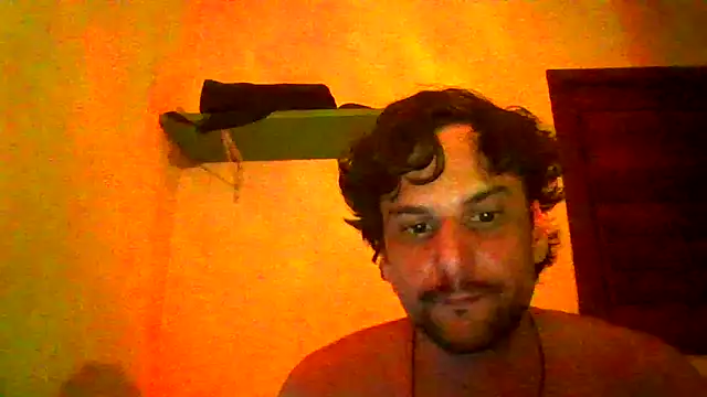 couplemilk online show from 8, 5, 2026