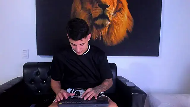 kyle smithxx online show from 5, 12, 2024