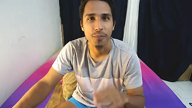 Snapshot of michaelhotbbc chatting on 24, 11, 2025 michaelhotbbc online show from 24, 11, 2025