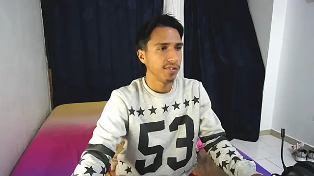 Snapshot of michaelhotbbc chatting on 1, 2, 2026 michaelhotbbc online show from 1, 2, 2026