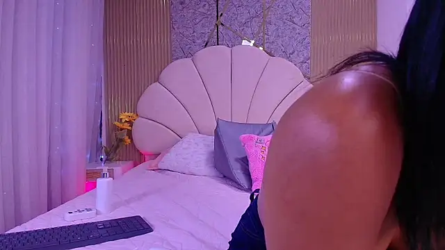 Snapshot of nata_luna chatting on 23, 5, 2026 nata luna online show from 23, 5, 2026