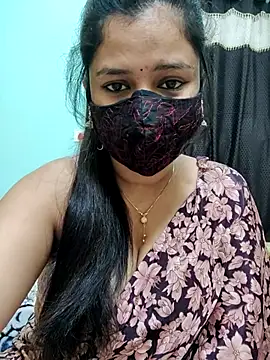 Snapshot of payal_sharma1 chatting on 2, 11, 2025 payal sharma1 online show from 2, 11, 2025