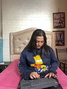 KataleyaStiward online show from 6, 11, 2025