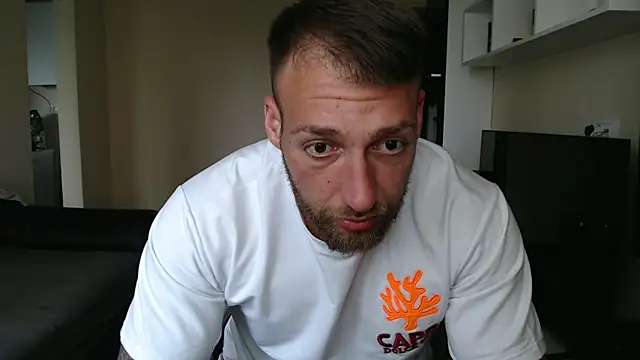 Snapshot of Alusca chatting on 31, 5, 2026 Alusca online show from 31, 5, 2026
