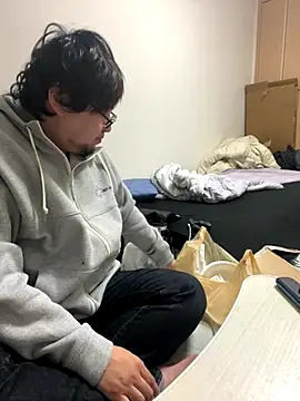 yuuki198912 online show from 26, 11, 2025