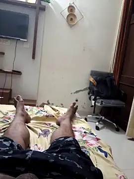 Snapshot of arshvir133 chatting on 21, 9, 2025 arshvir133 online show from 21, 9, 2025