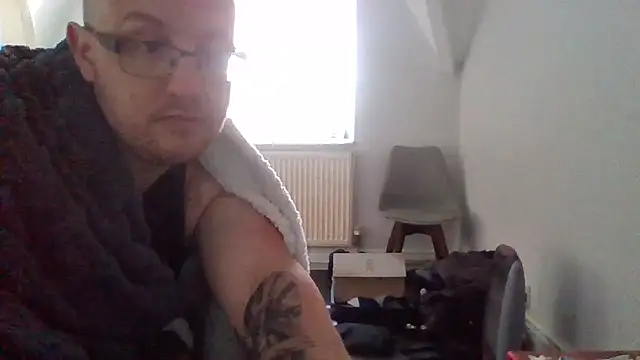 666closetbiboy online show from 11, 4, 2026