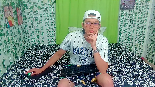 Snapshot of Andy_gray chatting on 20, 5, 2026 Andy gray online show from 20, 5, 2026