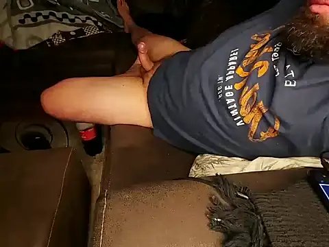 Snapshot of CuriousBear chatting on 9, 11, 2025 CuriousBear online show from 9, 11, 2025