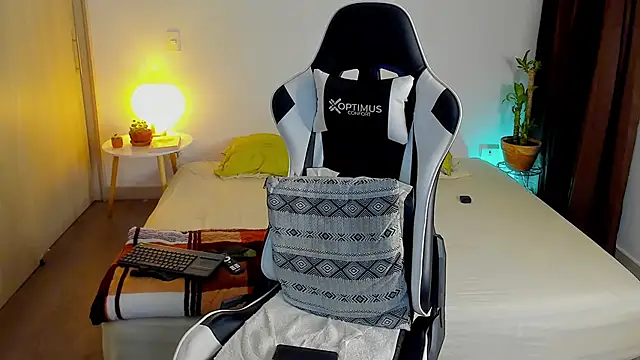 dafboy1 online show from 17, 12, 2025