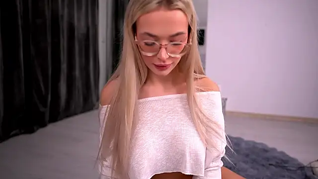 KylieJoyce online show from 18, 1, 2026