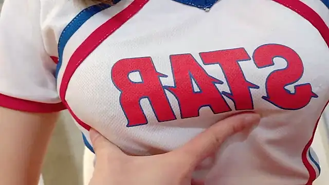 Snapshot of tsukuyomityan1 chatting on 19, 2, 2026 tsukuyomityan1 online show from 19, 2, 2026