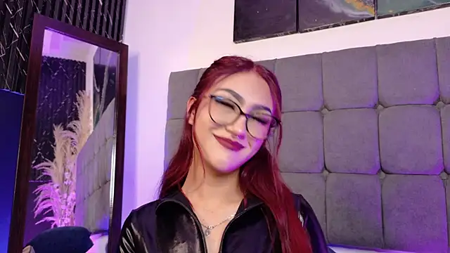 miluv19 online show from 23, 11, 2025