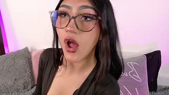 Snapshot of miluv19 chatting on 30, 5, 2026 miluv19 online show from 30, 5, 2026