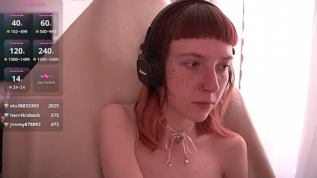 juliapie online show from 2, 12, 2024